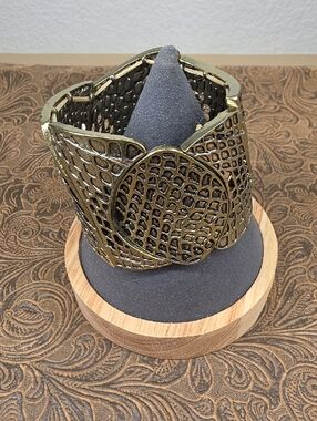 Vintage Bold Gold Textured Lattice Statement Stretch Bracelet